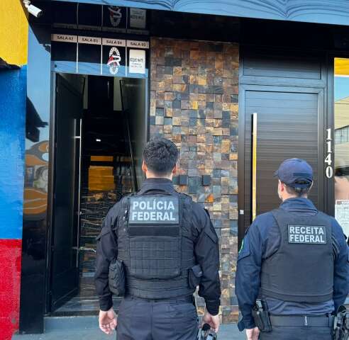 Loja de cal&ccedil;ados est&aacute; entre alvos de opera&ccedil;&atilde;o contra esquema de contrabando