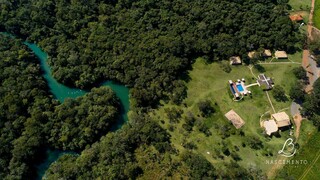 Do excesso ao sil&ecirc;ncio: por que ref&uacute;gios naturais viraram ant&iacute;doto ao burnout