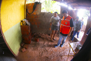 Corumb&aacute; cria grupo para avaliar danos causados pela chuva e ajudar desabrigados