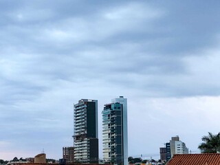 Quinta-feira ser&aacute; de calor intenso e baixa umidade do ar em Mato Grosso do Sul