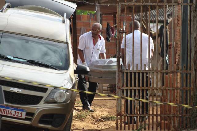 Pai de adolescente assassinado diz que filho estava dormindo e foi torturado