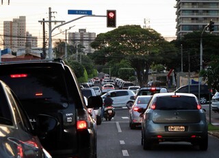 Primeira parcela do IPVA vence amanh&atilde; e governo detalha como &eacute; feito o c&aacute;lculo