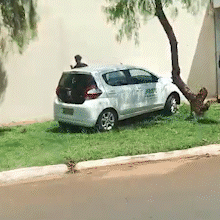 Gerente de funer&aacute;ria &eacute; executado a tiros em nova onda de mortes na fronteira