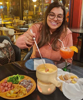 Canetas emagrecedoras mudam forma de consumo, alimenta&ccedil;&atilde;o e h&aacute;bitos de fam&iacute;lias