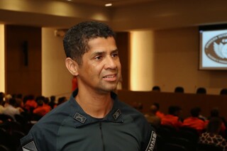 Casos de surto crescem e bombeiros passam a usar t&eacute;cnica do FBI em crises