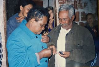 Com 14 netos, casal celebrou 60 anos de casamento "sem desgrudar"