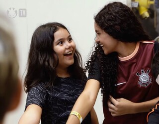 Em homenagem &agrave; tia, irm&atilde;s realizam sonho no est&aacute;dio com berrante 