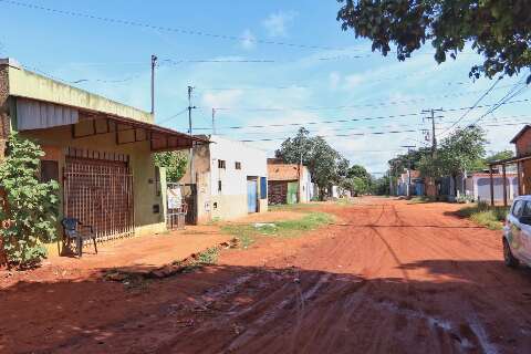Rapaz &eacute; morto a tiros por causa de d&iacute;vida com dono de conveni&ecirc;ncia