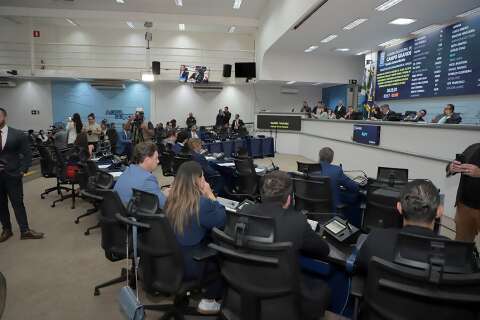 C&acirc;mara retoma sess&otilde;es com projetos sobre multas de tr&acirc;nsito e transpar&ecirc;ncia