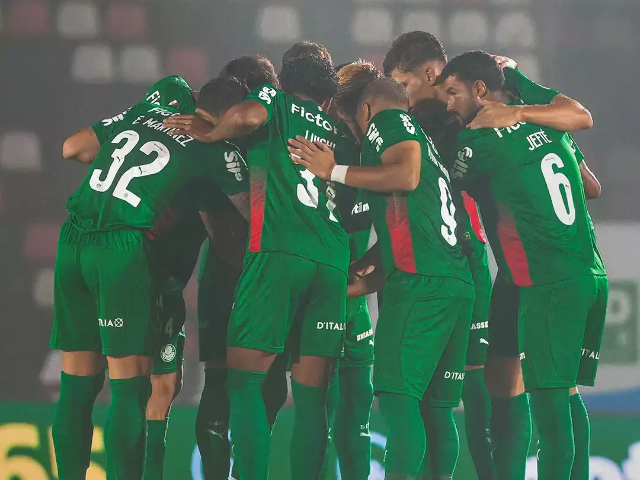 Palmeiras perde para Botafogo-SP mesmo com um jogador a mais em campo