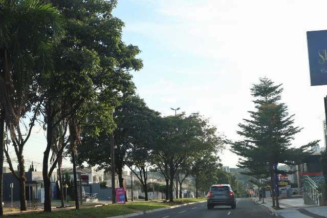 Previs&atilde;o indica chuva forte e risco de tempestades em MS neste domingo