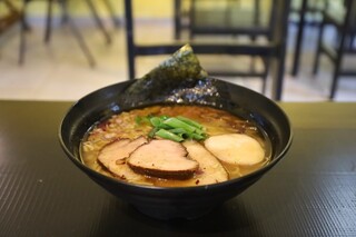 Chef japonês Shindo Michihiko revelou segredos do autêntico lámen Chef japonês Shindo Michihiko revelou segredos do autêntico lámen