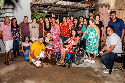 Fam&iacute;lia Nunes realiza sonho de reencontro ap&oacute;s 70 anos longe