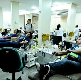 Antes do Carnaval, um gesto que salva vidas re&uacute;ne volunt&aacute;rios no Hemosul