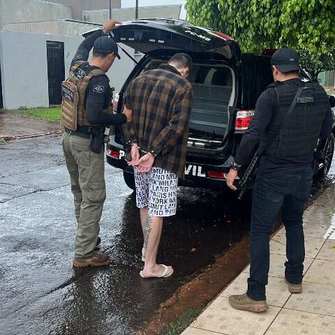 Viol&ecirc;ncia desde a gravidez levou &agrave; pris&atilde;o pai que amea&ccedil;ou matar beb&ecirc;