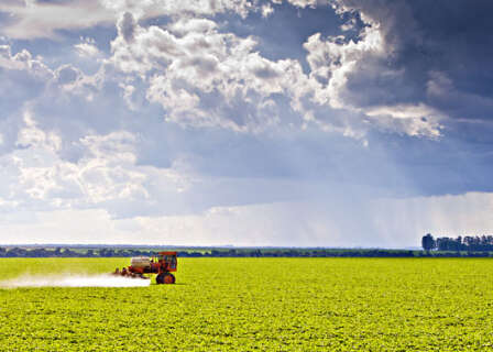 Aplicar bem &eacute; t&atilde;o importante quanto o produto usado na lavoura