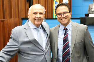 Governador reconduz l&iacute;der e vice-l&iacute;der e CCJR deve ter mudan&ccedil;as na Assembleia