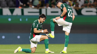 Palmeiras constr&oacute;i goleada e Gr&ecirc;mio vira jogo movimentado no Brasileir&atilde;o