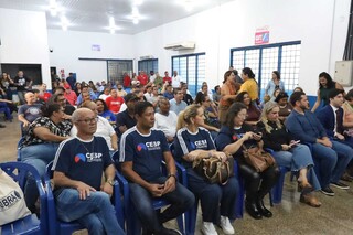 Boulos fala com trabalhadores e diz que &ldquo;on&ccedil;a vai beber &aacute;gua&rdquo; contra jornada 6x1