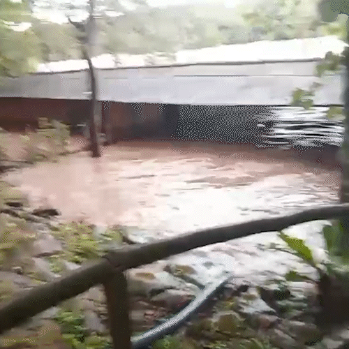 Pousada de Rio Negro quase &eacute; levada em enchente: &ldquo;nunca vi isso em 40 anos&rdquo;
