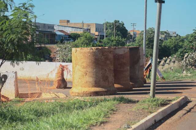 Ap&oacute;s interdi&ccedil;&atilde;o, comerciantes relatam queda de at&eacute; 90% e problemas de tr&aacute;fego