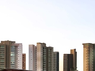 Calor chega a 38&deg;C e 32 cidades seguem sob alerta de temporal