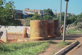 Após interdição, comerciantes relatam queda de até 90% e problemas de tráfego Após interdição, comerciantes relatam queda de até 90% e problemas de tráfego