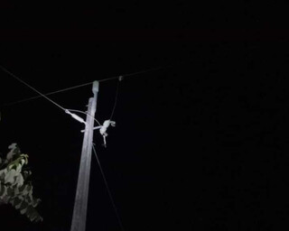 Ap&oacute;s temporal, ch&aacute;cara em Rochedo completa 4 dias sem energia