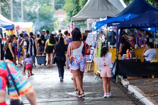 Campanha pede aos setores de evento e turismo prote&ccedil;&atilde;o a crian&ccedil;as e adolescentes