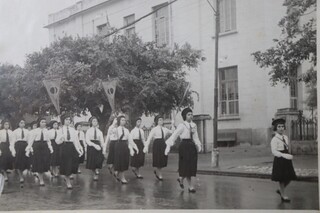 Maria vive h&aacute; 80 anos na escola onde chegou como aluna e foi diretora