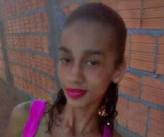 M&atilde;e procura por adolescente que saiu de casa h&aacute; 52 dias