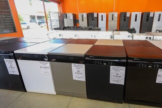 Refricenter inaugura outlet de eletrodom&eacute;sticos com descontos de at&eacute; 50%