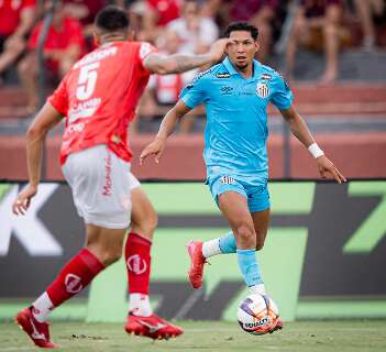 Rony marca pela primeira vez, Santos vence o Noroeste e se livra do rebaixamento