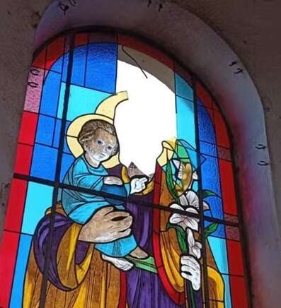 Igreja promove corrida solid&aacute;ria para revitalizar vitral do padroeiro