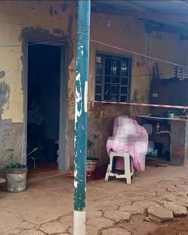 Pedreiro &eacute; assassinado com tiro na cabe&ccedil;a por vizinho 