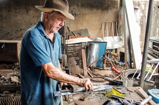 Fale o que quiser de Ordaqui, mas n&atilde;o confunda o of&iacute;cio dele de ferreiro