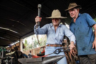 Fale o que quiser de Ordaqui, mas n&atilde;o confunda o of&iacute;cio dele de ferreiro