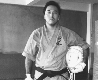 Leonardo ensina karat&ecirc; para manter viva uma heran&ccedil;a de Okinawa