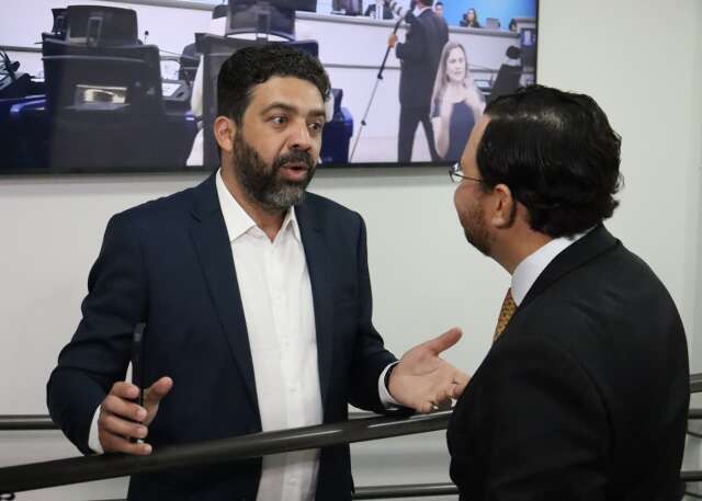 Secret&aacute;rios fazem &uacute;ltima tentativa para manter taxa do lixo