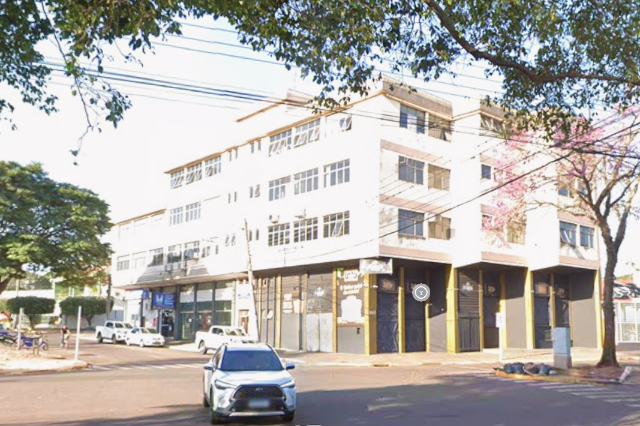 Briga em conveni&ecirc;ncia termina com rapaz morto a golpes de canivete