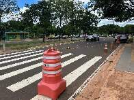 Assembleia coloca cones para impedir que &ldquo;folgados&rdquo; estacionem em local proibido