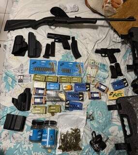 Dois s&atilde;o presos em opera&ccedil;&atilde;o da PF contra rede de tr&aacute;fico de drogas