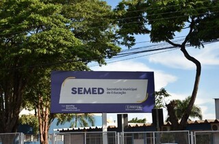Ano letivo come&ccedil;a sem profissionais de apoio para alunos at&iacute;picos
