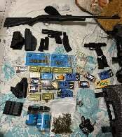 Dois s&atilde;o presos em opera&ccedil;&atilde;o da PF contra rede de tr&aacute;fico de drogas