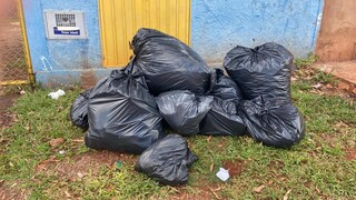 Moreninhas fica sem coleta de lixo e Solurb diz que falta m&atilde;o de obra