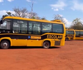 Falta de contrato suspende transporte escolar e deixa alunos sem aulas 