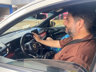 Ap&oacute;s 16 dias de redu&ccedil;&atilde;o, gasolina mais barata n&atilde;o chega nas bombas