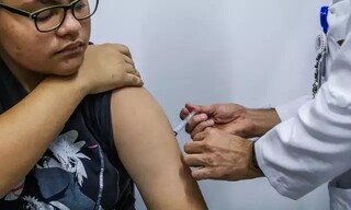 Vacina contra HPV passa a prevenir c&acirc;nceres de cabe&ccedil;a e pesco&ccedil;o