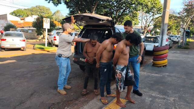 Ind&iacute;gena &eacute; assassinado a facadas e tr&ecirc;s parentes acabam presos