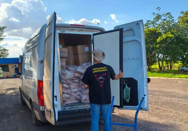 Erros de portugu&ecirc;s revelam carga de 1,3 tonelada de pescado ilegal